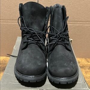 Timberland Waterproof Boots WOMEN 9.5 MEN 8